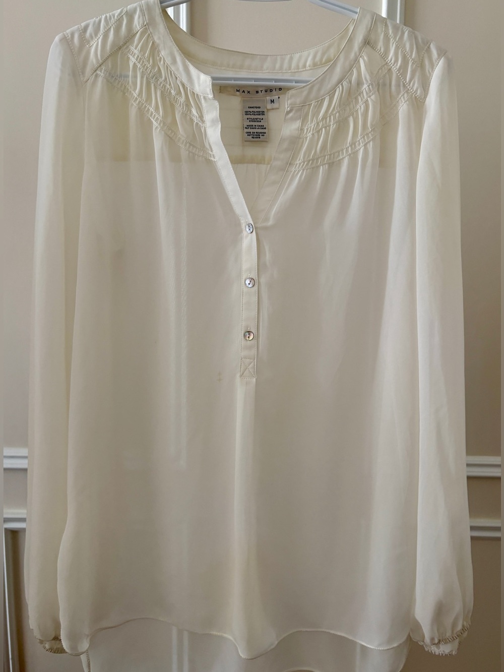 Max Studio Ivory Delicate Long-Sleeve Shirred Pleated Yoke Blouse